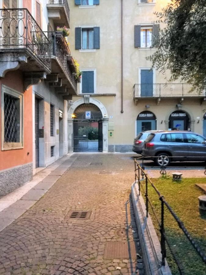 Castle View Lodge Intero Appartamento Verona Centro Storico Kültér fotó
